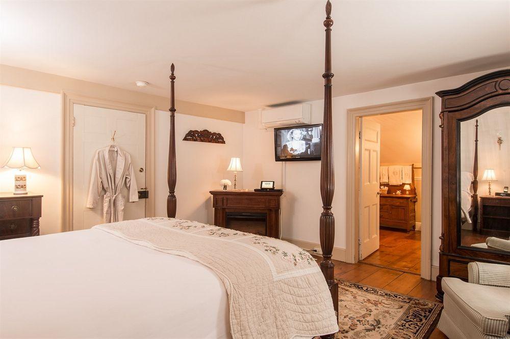Caldwell House Bed And Breakfast Salisbury Mills Exterior foto