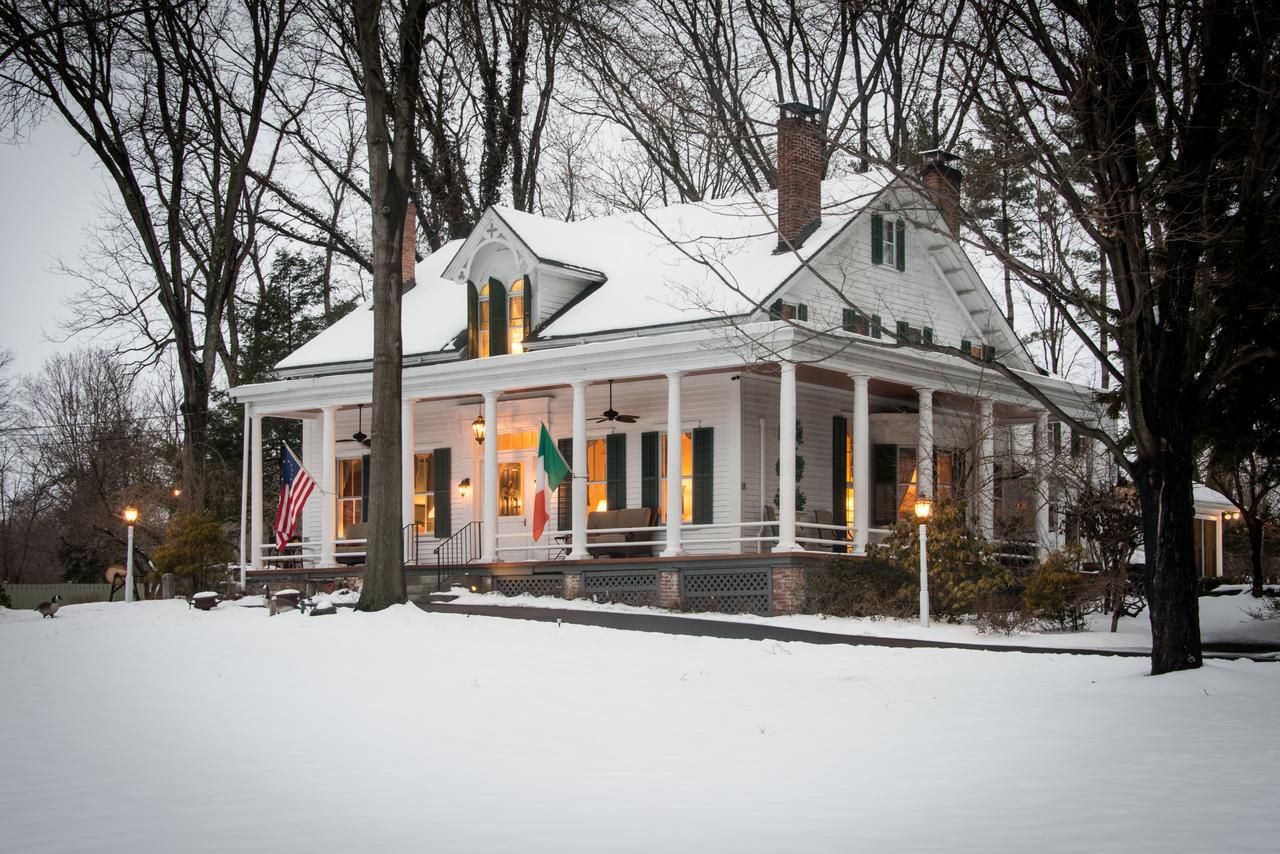 Caldwell House Bed And Breakfast Salisbury Mills Exterior foto